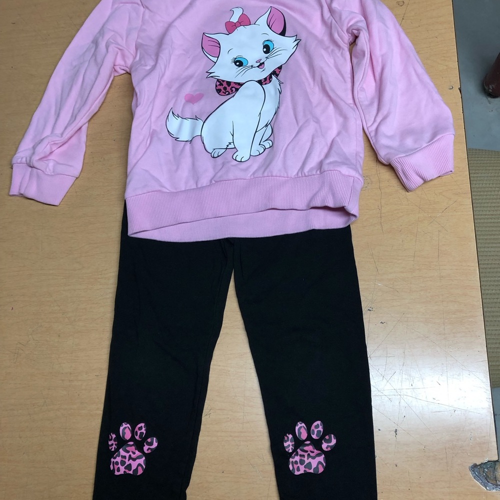 Pink Cat Graphic Kids shirt/pant set with Black Leggings